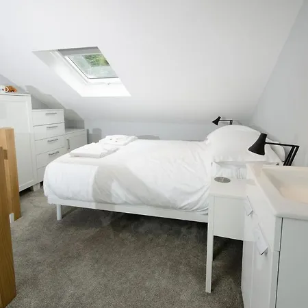 Cherry Tree Chapel Stile